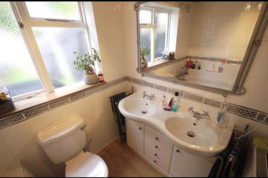 3Bedroom Beautiful Cottage Cheshunt Bagian luar foto